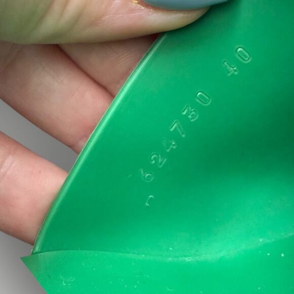 Gucci Rubber Logo Platform Slide Sandals Green - sz 40 - Picture 6 of 7